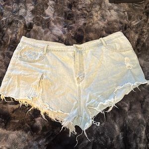 brand new 2x shein light denim shorts